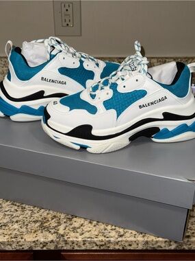 Authentic Balenciaga Chunky Sneakers in White & Teal Blue